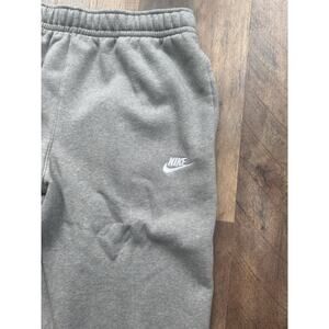Nike Men’s Joggers Sweatpants Gray Xl Standard Fit Taper Leg BV2671-063 NWT
